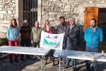 Signature de la Charte Highline, en présence de Philippe Doutremepuich, maire de Causse-de-la-Selle et président des sites Natura 2000 “Pic Saint-Loup” et “Hautes Garrigues du Montpelliérais”. Photo : DR